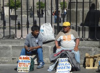 La tasa de informalidad laboral en México aumenta a 54.8% en 1T26