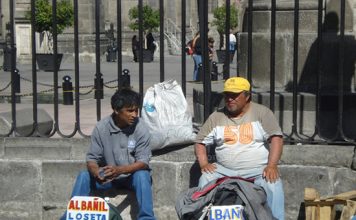 La tasa de informalidad laboral en México aumenta a 54.8% en 1T26