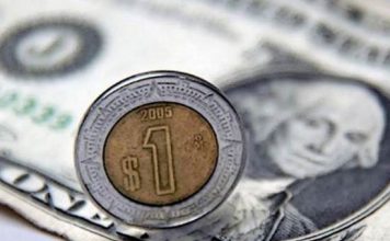 Peso cede levemente ante repunte del dólar a nivel global