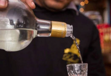 Firma SAT acuerdo para combatir comercialización ilegal de tequila