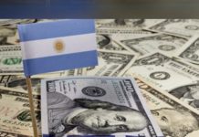 Bonos argentinos siguen en baja a espera de cierre de canje deuda