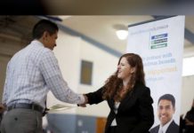 Empleo aumenta menos de lo esperado en EEUU