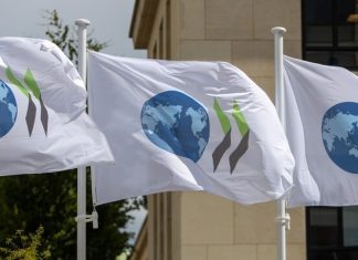 El PIB de la OCDE se acelera a 0.4% en 1T26