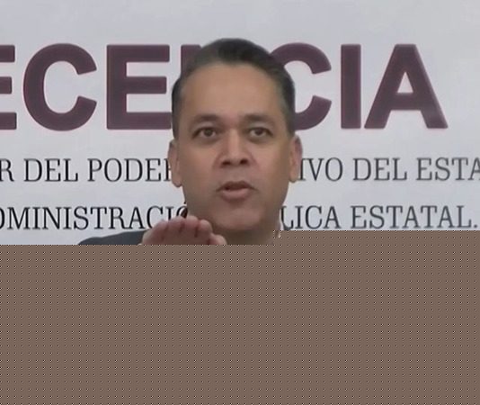 Reportan entrega del exsecretario de Finanzas de Sinaloa a las autoridades de EU