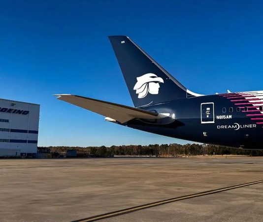 Aeroméxico y Delta amplían a 27 destinos su red en EU desde Ciudad de México